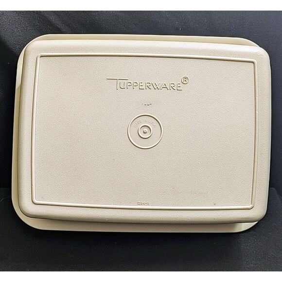 VINTAGE Tupperware #1254-11 Ice Cream Keeper Freeze And Save - Picture 1 of 4